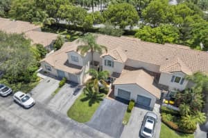 4866 SW 32nd Ter 4866, Dania Beach, FL 33312 - MLS#F10519551