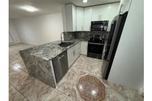 2824 S Edgehill Ln, Cooper City, FL 33026 - MLS#F10519566