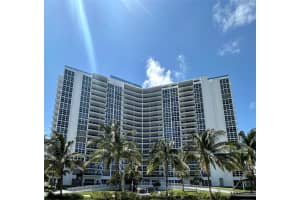 2841 N Ocean Blvd 201, Fort Lauderdale