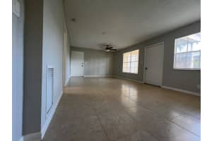 317 SE 11th Ave D, Pompano Beach, FL 33060 Sold 12/12/25