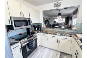 10842 Clairmont Circle, Tamarac, FL 33321 - MLS#F10519622