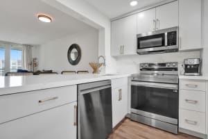 9420 Poinciana Pl 311, Davie, FL 33324 Sold 09/23/25