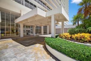 4020 Galt Ocean Dr 1102, Fort Lauderdale, FL 33308 Sold 12/19/25