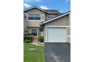 1244 W Lakes Dr 1244, Deerfield Beach