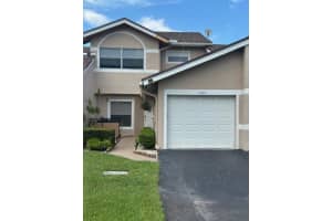 1244 W Lakes Dr 1244, Deerfield Beach, FL 33442 - MLS#F10519647