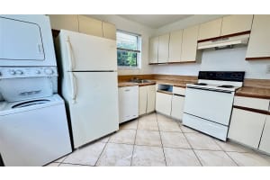 1200 SW 113th Ter 204, Pembroke Pines, FL 33025 - MLS#F10519665