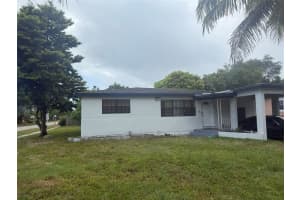 2800 SW 9th St, Fort Lauderdale, FL 33312 - MLS#F10519683
