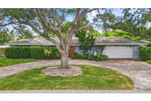 2740 NE 34TH ST, Fort Lauderdale, FL 33306 - MLS#F10519706