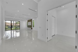 656 NW 21st St, Wilton Manors, FL 33311 - MLS#F10519725