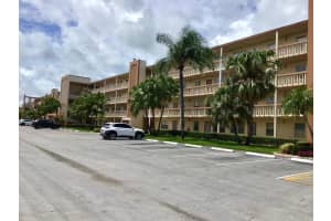 1004 Newcastle A 1004, Boca Raton