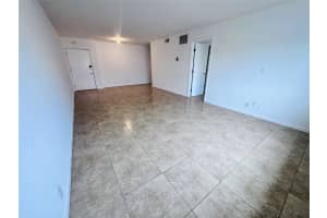 9 NE 19th Ct C215, Wilton Manors, FL 33305 - MLS#F10519750