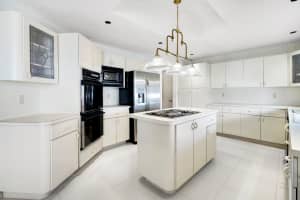 9342 NW 10th St, Plantation, FL 33322 Sold 11/25/25