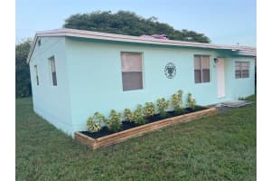 1501 NW 24th Ave, Fort Lauderdale, FL 33311 - MLS#F10519785