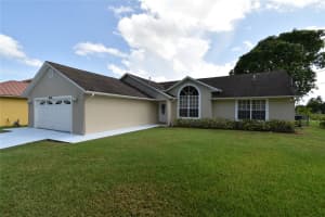 1654 Lexington Drive, Port Saint Lucie, FL 34953 - MLS#F10519828