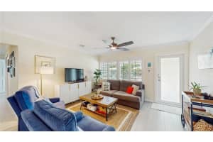 381 SE 6th Ct, Pompano Beach, FL 33060 - MLS#F10519830