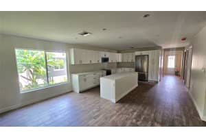 324 NE 34th St, Oakland Park, FL 33334 - MLS#F10519833