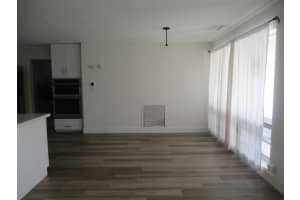 1703 NE 24th St, Wilton Manors, FL 33305 - MLS#F10519834