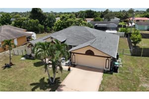 472 SE Faith Ter, Port Saint Lucie, FL 34983 Sold 10/10/25