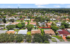 5305 Johnson St, Hollywood, FL 33021 Sold 11/07/25