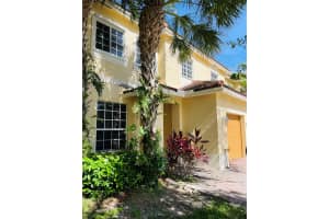 3202 NW 31 Terrace 3202, Oakland Park, FL 33309 - MLS#F10519875