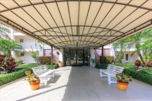 2651 S Course Dr 210, Pompano Beach, FL 33069 - MLS#F10519892