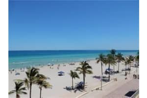 315 Van Buren St 105B, Hollywood, FL 33019 - MLS#F10519911