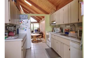 521 N University Dr 3-8, Plantation, FL 33324 Sold 12/15/25