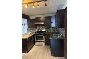 2327 Polk St, Hollywood, FL 33020 - MLS#F10519931