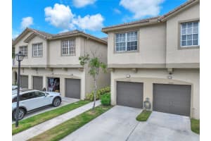 13227 SW 42nd St, Hollywood, FL 33027 - MLS#F10519958