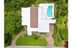 5304 Woodlands Blvd Tamarac, FL 33319 - Off Market