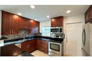 400 SW 9th St South, Fort Lauderdale, FL 33315 - MLS#F10519963