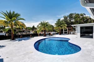2310 Ne 48th Ct, Lighthouse Point