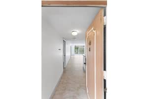 6300 NW 2nd Ave 405, Boca Raton, FL 33487 - MLS#F10519973