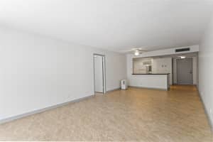 6300 NW 2nd Ave 405, Boca Raton, FL 33487 - MLS#F10519973