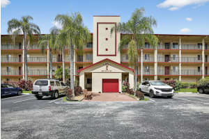 1600 SW 127th Way 305 C, Pembroke Pines, FL 33027 - MLS#F10519986