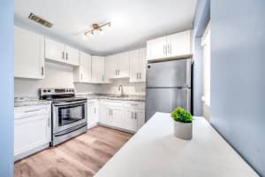 260 NW 19th St 28, Boca Raton, FL 33432 Sold 09/09/25