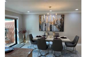 1237 SW 87th Ter, Plantation, FL 33324 Sold 10/23/25