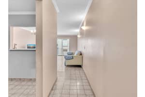 1075 W 68th St 203, Hialeah, FL 33014 Sold 12/01/25