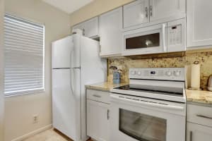 2230 N Cypress Bend Dr 306, Pompano Beach, FL 33069 - MLS#F10520054