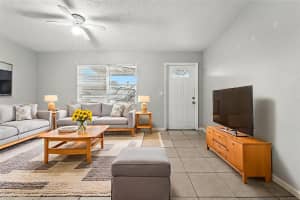 3196 Seacrest Boulevard, Boynton Beach, FL 33435 - MLS#F10520085