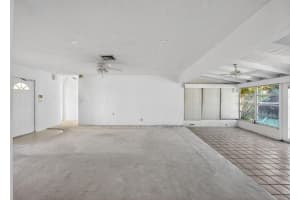 124 Almar Drive, Wilton Manors, FL 33334 - MLS#F10520100