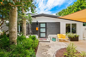 1637 Ne 17th Way, Fort Lauderdale