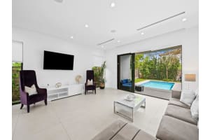 1113 Ne 2nd St, Fort Lauderdale
