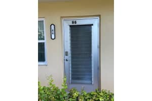 66 Windsor D D, West Palm Beach, FL 33417 - MLS#F10520164