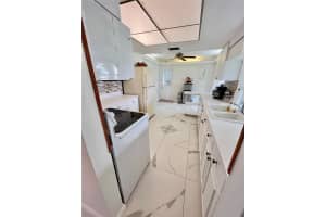 5710 NW 84 Terrace, Tamarac, FL 33321 Sold 10/30/25