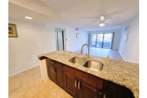 2320 S Cypress Bend Dr 106, Pompano Beach