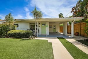 846 Ne 34th St, Oakland Park