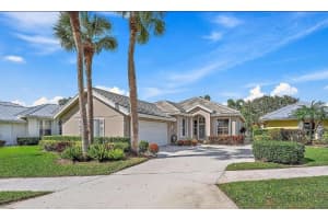 2687 Sw Greenwich Way, Palm City