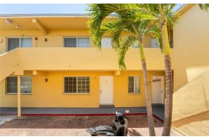 432 SE 20th St 5, Fort Lauderdale, FL 33316 - MLS#F10520267
