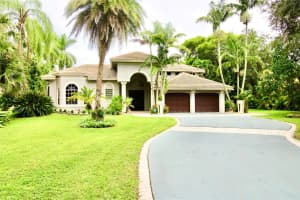 6502 NW 66th Way, Parkland, FL 33067 - MLS#F10520277